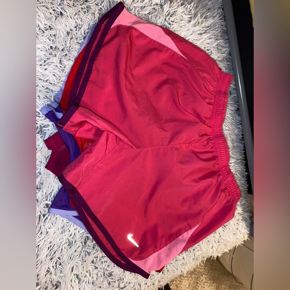 Nike Bundle - Picture 2 of 7